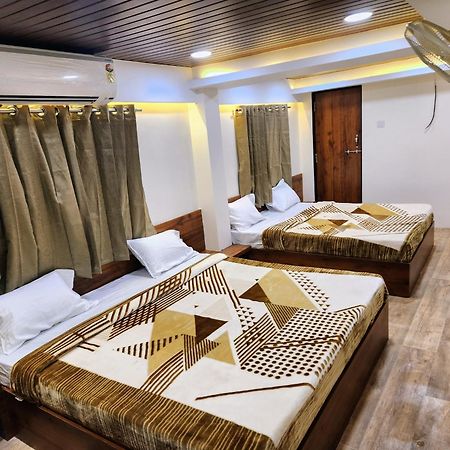 Hotel Anantshree ウッジャイン エクステリア 写真